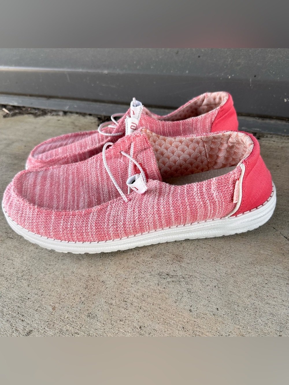 Women’s Hey Dude Shoes Size 12